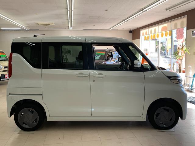 ルークス X 4WD ナビ Bluetooth アラウンドビューモニター 衝突軽減ブレーキ コーナーセンサー 片側電動スライド ステアリングヒーター シートヒーター オートライト 禁煙車 レンタアップ(7枚目)