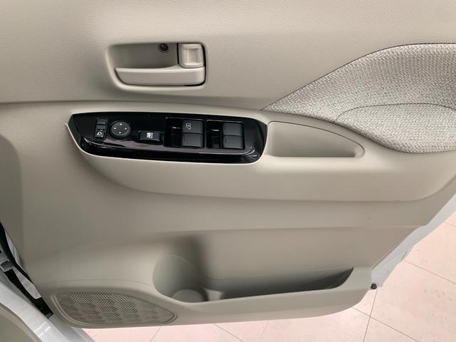 ルークス Ｘ　４ＷＤ　ナビ　Ｂｌｕｅｔｏｏｔｈ　アラウンドビューモニター　衝突軽減ブレーキ　コーナーセンサー　片側電動スライド　ステアリングヒーター　シートヒーター　オートライト　禁煙車　レンタアップ（44枚目）