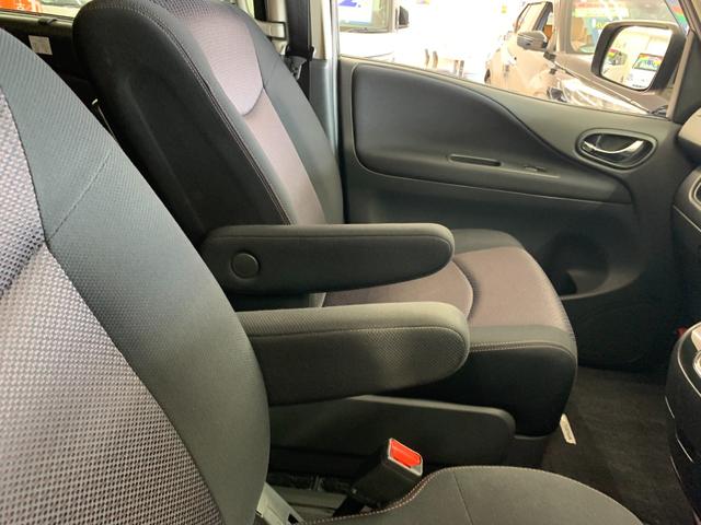 セレナ ハイウェイスター 4WD ディスプレイオーディオ Bluetooth バックカメラ クルーズコントロール オートライト 片側電動スライド ETC 8人乗り 禁煙車(46枚目)