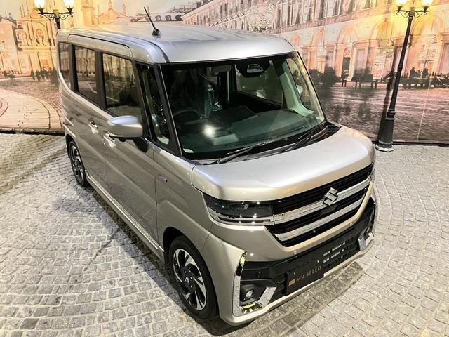 スペーシアカスタム ハイブリッドＸＳターボ　４ＷＤ　全方位モニター付９インチメモリーナビ　スズキセーフティサポート　スズキコネクト対応機　電動パーキングブレーキ　ブレーキホールド　アダプティブクルーズコントロールハイビームアシスト（21枚目）