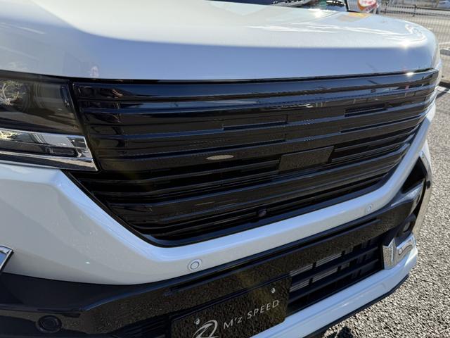 スペーシアカスタム ハイブリッドＸＳターボ　４ＷＤ　エムズスピードエアロＶｅｒコンプリートカー　全方位モニター付９インチメモリーナビ　届出済未使用車　ＺＥＳＵエアロＦ・Ｒ　１６インチＪカラットホイール　両側電動スライドドア　スズキコネクト対応（5枚目）