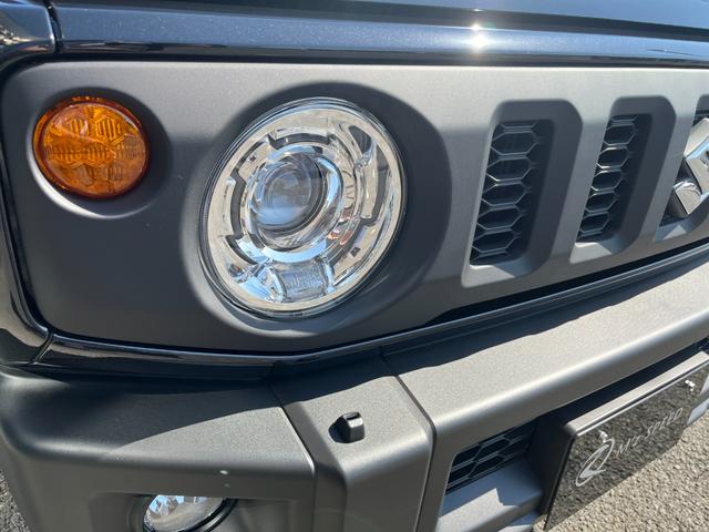 ジムニー ＸＣ　４型　５ＭＴ　リヤパーキングセンサー　ＬＥＤヘッドランプ　スズキセーフティサポート　車線逸脱警告　アイドリングストップ　フォグランプ　シートヒーター　クルーズコントロール（21枚目）