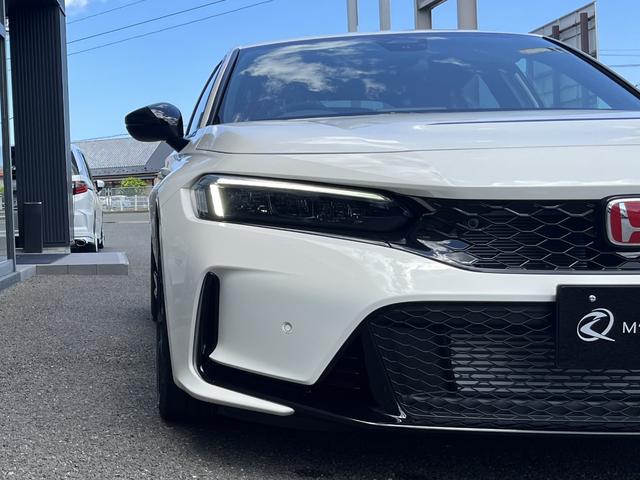 シビック タイプＲ　ホンダコネクト対応ナビゲーション　ホンダセンシング　ブラインドスポットインフォメーション　アダクティブクルーズコントロール　パーキングセンサーシステム　オートハイビーム　モードスイッチ（20枚目）