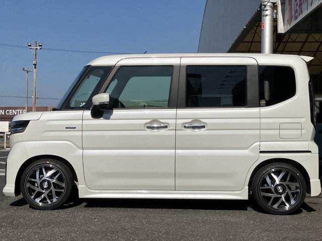 スペーシアカスタム ハイブリッドXSターボ 4WD エムズスピードエアロVerコンプリートカー 全方位モニター付9インチメモリーナビ 届出済未使用車 ZESUエアロF・R 16インチJカラットホイール 両側電動スライドドア スズキコネクト対応(23枚目)