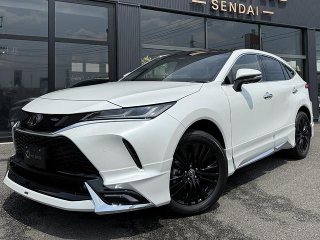 ４ＷＤ　Ｅ−Ｆｏｕｒ　特別仕様車　ＰＨＥＶロアグリル　ＰＨＥＶモデリスタエアロ　調光式パノラマルーフ　パノラミックビューモニター　デジタルインナーミラー　専用ホイール　ブラインドスポットモニター