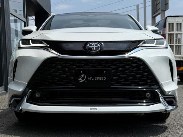 ４ＷＤ　Ｅ−Ｆｏｕｒ　特別仕様車　ＰＨＥＶロアグリル　ＰＨＥＶモデリスタエアロ　調光式パノラマルーフ　パノラミックビューモニター　デジタルインナーミラー　専用ホイール　ブラインドスポットモニター