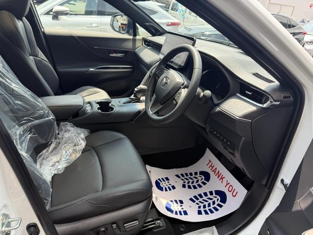 中古車の金利は約７〜１０％、ディーラーで約６％前後が一般的ですが、当社では新車低金利実質年率３．９％・最長１２０回払いまで頭金無しでご利用可能です！購入を前提とした事前審査もお気軽にご相談ください。