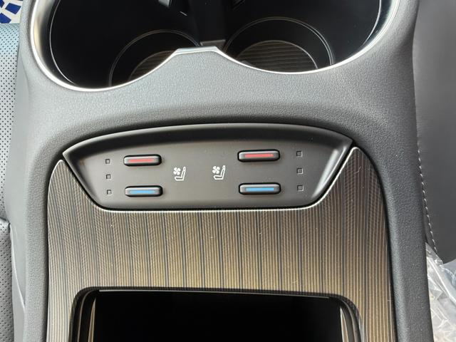 ガラスコーティング施工できます！☆撥水タイプ☆施工証明書・カーシャンプー・メンテナンスキット付き！当店のコーティング是非ご検討ください！