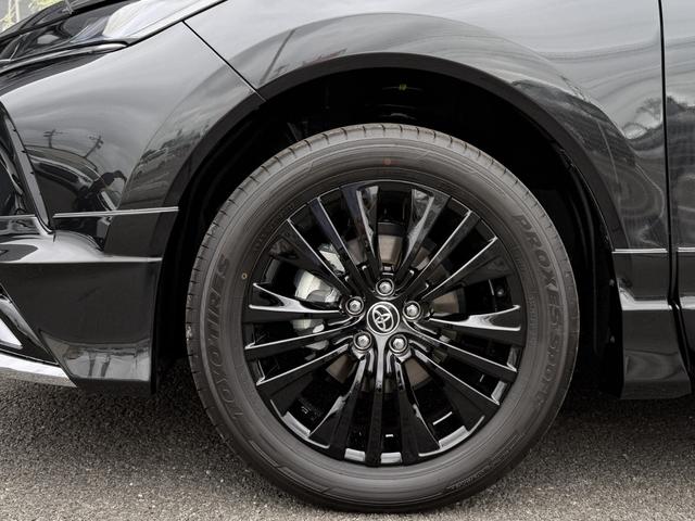 ハリアーハイブリッド Z レザーパッケージ・ナイトシェード 4WD E-Four 特別仕様車 PHEVロアグリル PHEVモデリスタエアロ 調光式パノラマルーフ パノラミックビューモニター デジタルインナーミラー 専用ホイール ブラインドスポットモニター(27枚目)