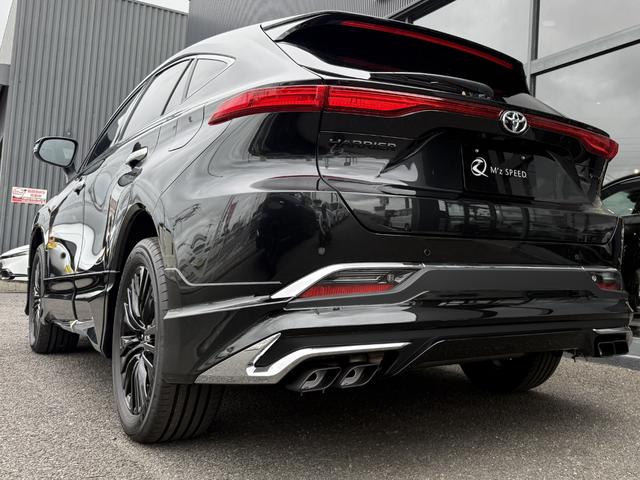 ハリアーハイブリッド Z レザーパッケージ・ナイトシェード 4WD E-Four 特別仕様車 PHEVロアグリル PHEVモデリスタエアロ 調光式パノラマルーフ パノラミックビューモニター デジタルインナーミラー 専用ホイール ブラインドスポットモニター(32枚目)