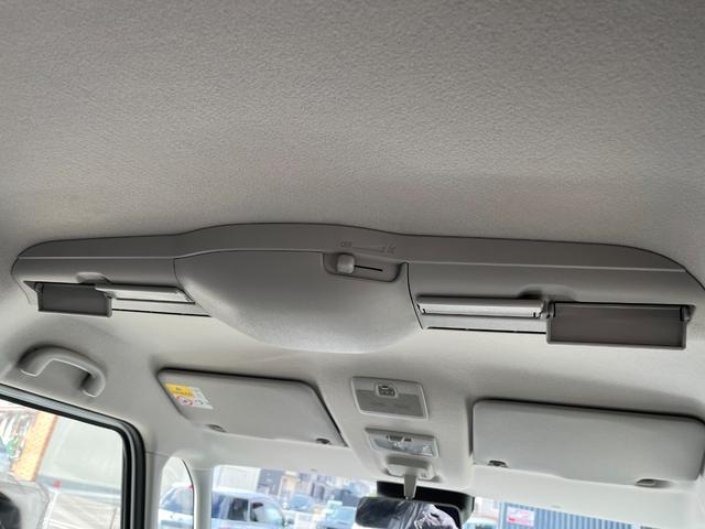 スペーシアカスタム ハイブリッドＸＳターボ　全方位モニター付９インチメモリーナビ　スズキセーフティサポート　ズキコネクト対応機　電動パーキングブレーキ　ブレーキホールド　アダプティブクルーズコントロールハイビームアシスト（9枚目）