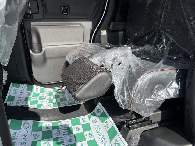 スペーシアカスタム ハイブリッドＸＳターボ　全方位モニター付９インチメモリーナビ　スズキセーフティサポート　ズキコネクト対応機　電動パーキングブレーキ　ブレーキホールド　アダプティブクルーズコントロールハイビームアシスト（10枚目）