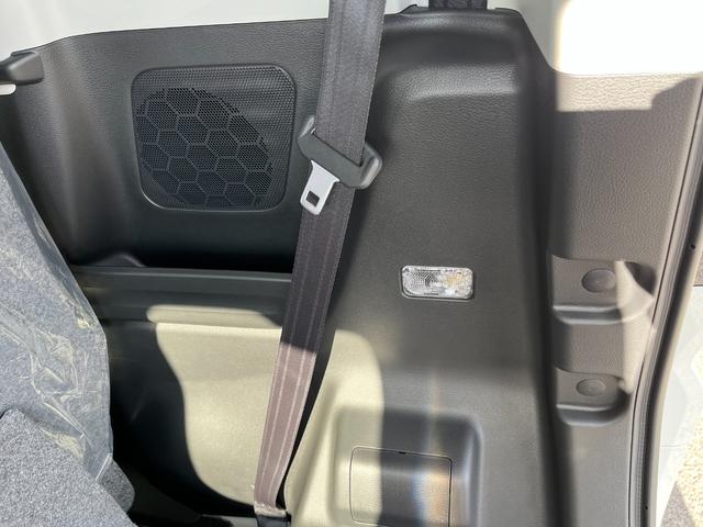 スペーシアカスタム ハイブリッドＸＳターボ　全方位モニター付９インチメモリーナビ　スズキセーフティサポート　ズキコネクト対応機　電動パーキングブレーキ　ブレーキホールド　アダプティブクルーズコントロールハイビームアシスト（50枚目）