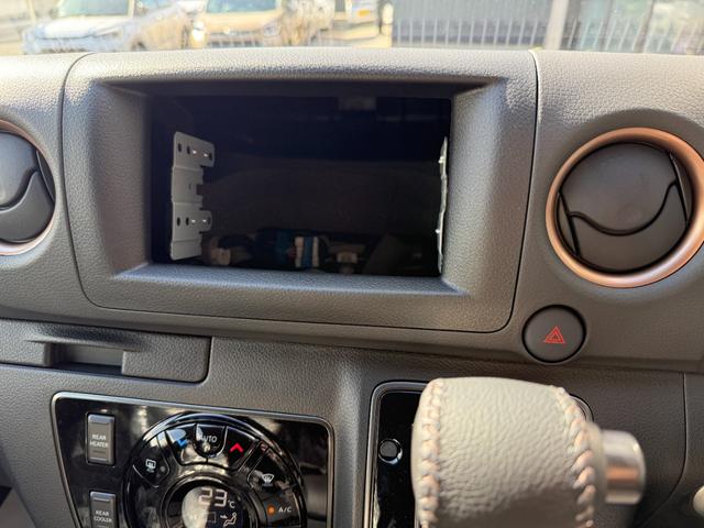 キャラバン ロンググランドプレミアムＧＸ　４ＷＤ　ディーゼル　インテリジェント　アラウンドビューモニター　インテリジェント　エマージェンシーブレーキ　インテリジェント　ルームミラー　踏み間違い衝突防止アシスト　ハイビームアシスト（55枚目）