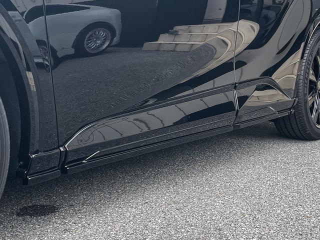 クラウンスポーツ Z エムズスピードエアロVer 内装黒 パノラマルーフ パノラミックビューモニター トヨタチームメイト デジタルインナーミラー 寒冷地 デジタルキー ZEUSフロント・リアハーフスポイラー(5枚目)