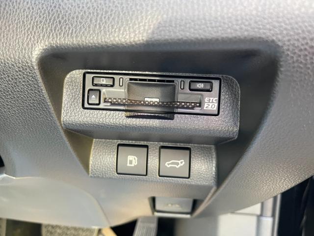 クラウンスポーツ Z エムズスピードエアロVer 内装黒 パノラマルーフ パノラミックビューモニター トヨタチームメイト デジタルインナーミラー 寒冷地 デジタルキー ZEUSフロント・リアハーフスポイラー(11枚目)