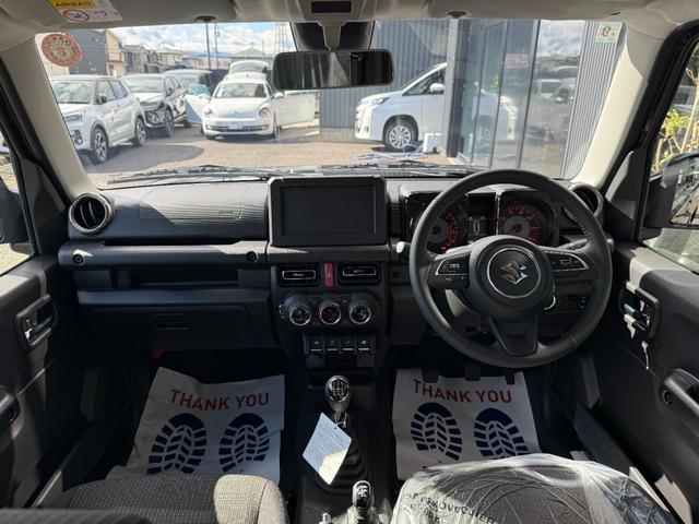 ジムニー XC 4型 5MT リヤパーキングセンサー LEDヘッドランプ スズキセーフティサポート 車線逸脱警告 アイドリングストップ フォグランプ シートヒーター クルーズコントロール(4枚目)