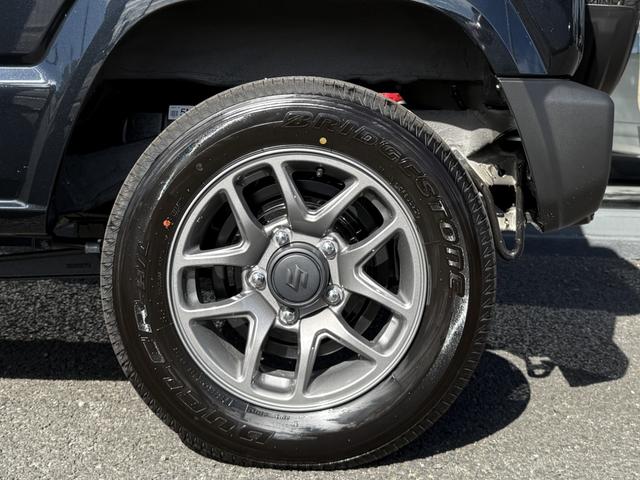 ジムニー XC 4型 5MT リヤパーキングセンサー LEDヘッドランプ スズキセーフティサポート 車線逸脱警告 アイドリングストップ フォグランプ シートヒーター クルーズコントロール(21枚目)