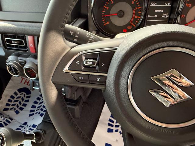 ジムニー XC 4型 5MT リヤパーキングセンサー LEDヘッドランプ スズキセーフティサポート 車線逸脱警告 アイドリングストップ フォグランプ シートヒーター クルーズコントロール(34枚目)