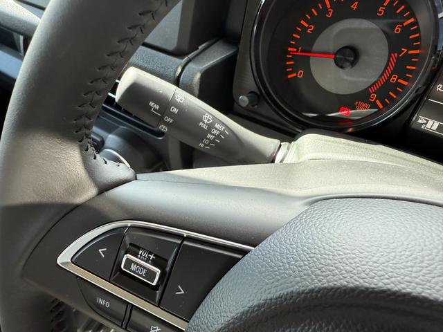 ジムニー XC 4型 5MT リヤパーキングセンサー LEDヘッドランプ スズキセーフティサポート 車線逸脱警告 アイドリングストップ フォグランプ シートヒーター クルーズコントロール(36枚目)