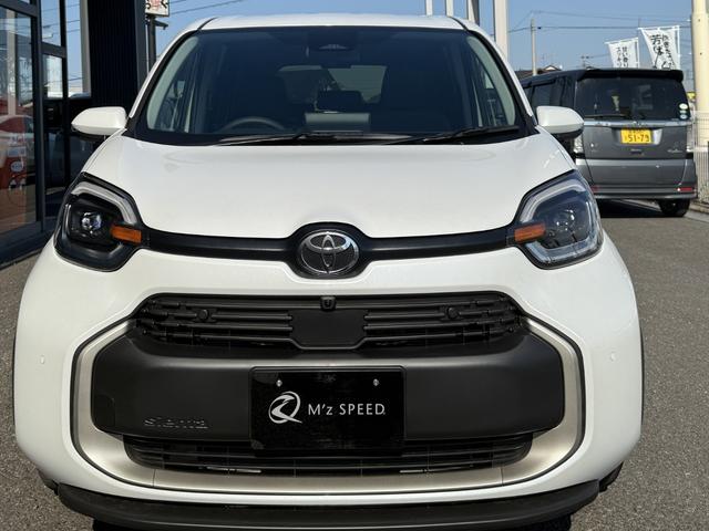 シエンタ ハイブリッドＺ　改良後　７人乗り　コンフォートパッケージ　パノラミックビューモニター　前後方録画機能付　ブラインドスポットモニター　両側電動スライドドア　トヨタセーフティセンス　天井サーキュレーター（17枚目）