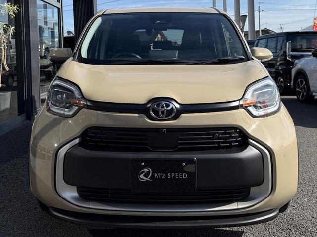 シエンタ ハイブリッドＺ　改良後　７人乗り　コンフォートパッケージ　パノラミックビューモニター　前後方録画機能付　ブラインドスポットモニター　両側電動スライドドア　電動パーキングブレーキ　天井サーキュレーター（18枚目）