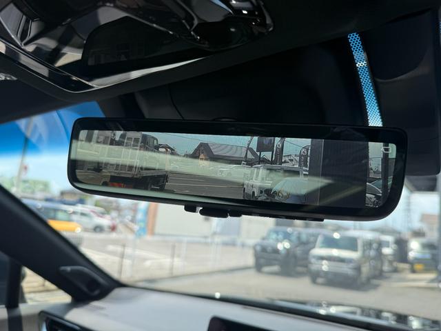 ハリアーハイブリッド Z レザーパッケージ・ナイトシェード 4WD E-Four 特別仕様車 調光式パノラマルーフ パノラミックビューモニター デジタルインナーミラー ブラインドスポットモニター クルーズコントロール ハンズフリーバックドア 寒冷地仕様(7枚目)