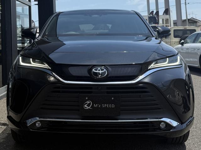 ハリアーハイブリッド Z レザーパッケージ・ナイトシェード 4WD E-Four 特別仕様車 調光式パノラマルーフ パノラミックビューモニター デジタルインナーミラー ブラインドスポットモニター クルーズコントロール ハンズフリーバックドア 寒冷地仕様(20枚目)