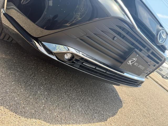 ハリアーハイブリッド Z レザーパッケージ・ナイトシェード 4WD E-Four 特別仕様車 調光式パノラマルーフ パノラミックビューモニター デジタルインナーミラー ブラインドスポットモニター クルーズコントロール ハンズフリーバックドア 寒冷地仕様(25枚目)