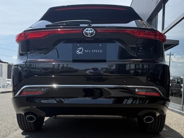 ハリアーハイブリッド Z レザーパッケージ・ナイトシェード 4WD E-Four 特別仕様車 調光式パノラマルーフ パノラミックビューモニター デジタルインナーミラー ブラインドスポットモニター クルーズコントロール ハンズフリーバックドア 寒冷地仕様(29枚目)