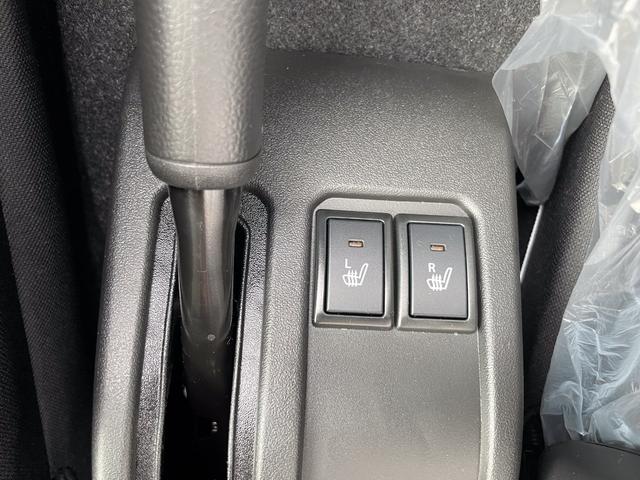 シートヒーターも付いているので寒い日でもシートを暖めてくれます。