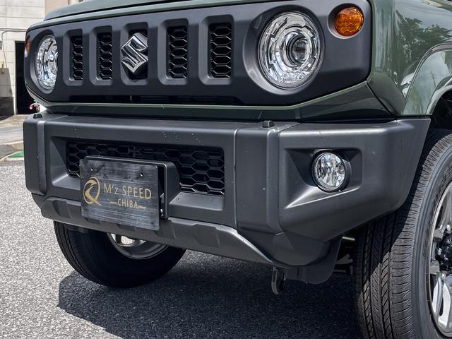 ４型　リヤパーキングセンサー　ＬＥＤヘッドランプ　スズキセーフティサポート　車線逸脱警告　アイドリングストップ　フォグランプ　シートヒーター　クルーズコントロール