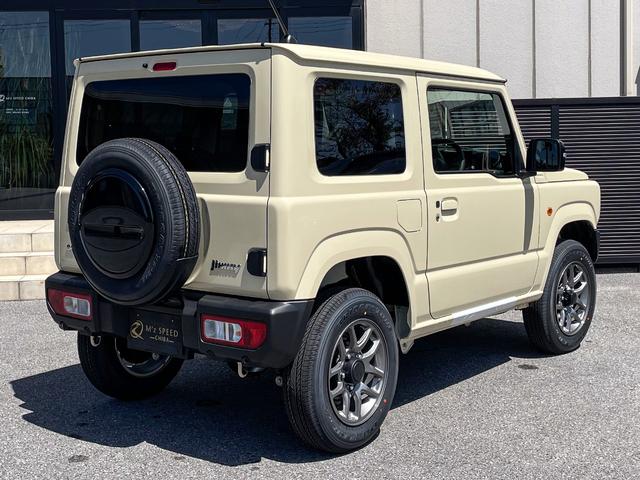 ４型　リヤパーキングセンサー　ＬＥＤヘッドランプ　スズキセーフティサポート　車線逸脱警告　アイドリングストップ　フォグランプ　シートヒーター　クルーズコントロール