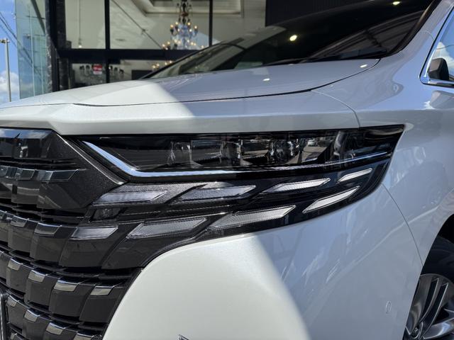 アルファード Ｚ　左右独立ムーンルーフ　ＪＢＬプレミアムサウンドシステム　リヤシートエンターテイメント　ユニバーサルステップ　アドバンストパーク　カラーヘッドアップディスプレイ　パノラミックビューモニター　寒冷地仕様（13枚目）