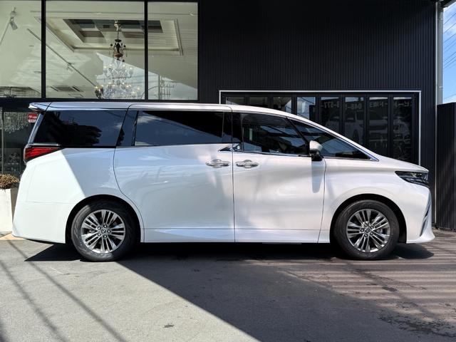 アルファード Ｚ　左右独立ムーンルーフ　ＪＢＬプレミアムサウンドシステム　リヤシートエンターテイメント　ユニバーサルステップ　アドバンストパーク　カラーヘッドアップディスプレイ　パノラミックビューモニター　寒冷地仕様（19枚目）