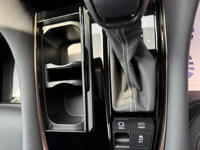 アルファード Ｚ　左右独立ムーンルーフ　ＪＢＬプレミアムサウンドシステム　リヤシートエンターテイメント　ユニバーサルステップ　アドバンストパーク　カラーヘッドアップディスプレイ　パノラミックビューモニター　寒冷地仕様（56枚目）