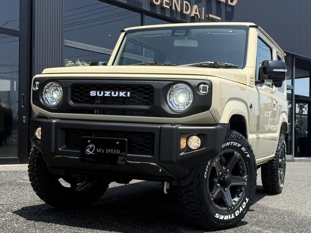 ジムニー XC 4型 リヤパーキングセンサー オリジナルカスタム 16インチ特注カラーホイール ホワイトレタータイヤ 社外フロントグリル LEDウィンカー LEDヘッドランプ クルーズコントロール シートヒーター(16枚目)