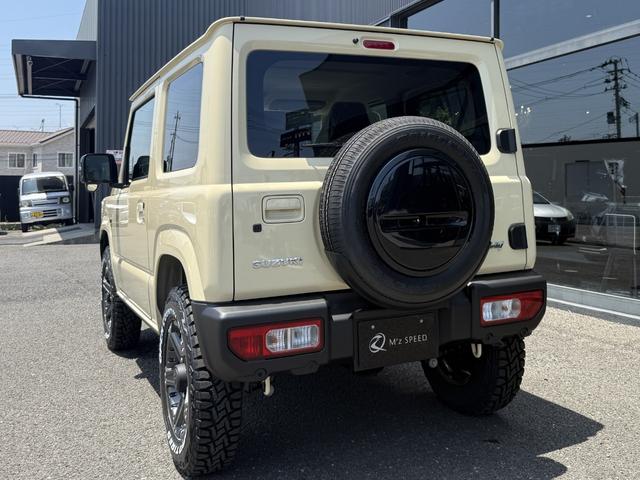 ジムニー XC 4型 リヤパーキングセンサー オリジナルカスタム 16インチ特注カラーホイール ホワイトレタータイヤ 社外フロントグリル LEDウィンカー LEDヘッドランプ クルーズコントロール シートヒーター(32枚目)