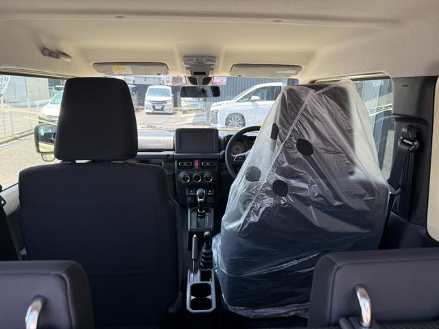 ジムニー XC 4型 リヤパーキングセンサー オリジナルカスタム 16インチ特注カラーホイール ホワイトレタータイヤ 社外フロントグリル LEDウィンカー LEDヘッドランプ クルーズコントロール シートヒーター(55枚目)