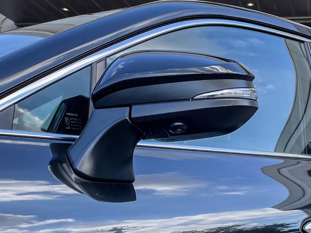 ハリアーハイブリッド Z レザーパッケージ 調光式パノラマルーフ パノラミックビューモニター デジタルインナーミラー ブラインドスポットモニター ハンズフリーバックドア 寒冷地仕様 クルーズコントロール おくだけ充電 アクセサリーコンセント(22枚目)