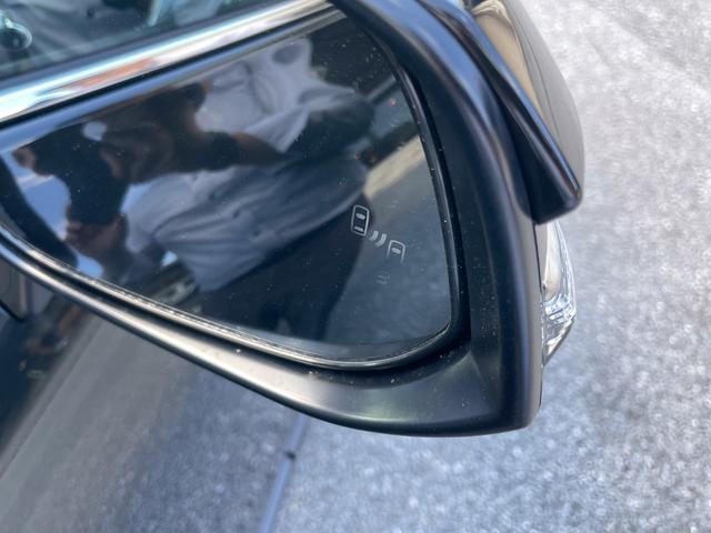 ハリアーハイブリッド Z レザーパッケージ 調光式パノラマルーフ パノラミックビューモニター デジタルインナーミラー ブラインドスポットモニター ハンズフリーバックドア 寒冷地仕様 クルーズコントロール おくだけ充電 アクセサリーコンセント(26枚目)