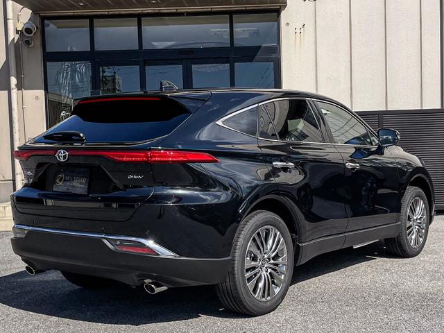 ハリアーハイブリッド Z レザーパッケージ 調光式パノラマルーフ パノラミックビューモニター デジタルインナーミラー ブラインドスポットモニター ハンズフリーバックドア 寒冷地仕様 クルーズコントロール おくだけ充電 アクセサリーコンセント(29枚目)