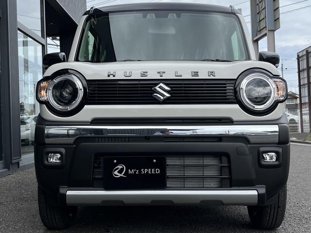 全方位モニター付メモリーナビ　スズキコネクト通信機　スズキセーフティサポート　デュアルカメラブレーキサポート　アダプティブクルーズコントロール　車線逸脱抑制機能　ハイビームアシスト