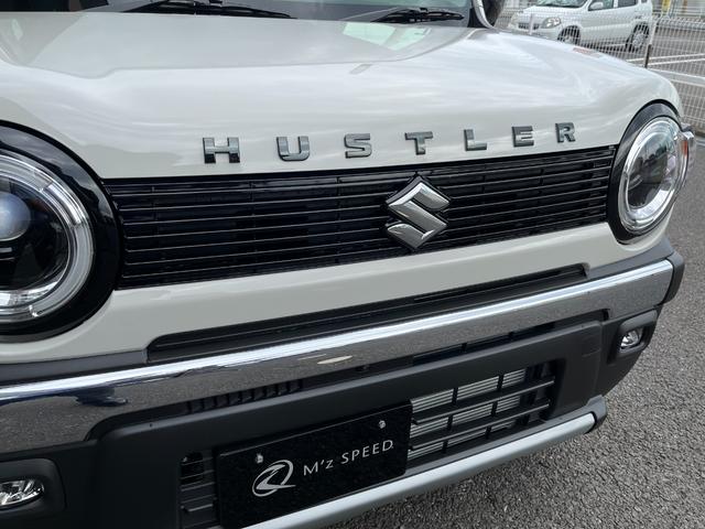 全方位モニター付メモリーナビ　スズキコネクト通信機　スズキセーフティサポート　デュアルカメラブレーキサポート　アダプティブクルーズコントロール　車線逸脱抑制機能　ハイビームアシスト