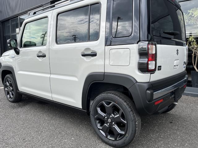 全方位モニター付メモリーナビ　スズキコネクト通信機　スズキセーフティサポート　デュアルカメラブレーキサポート　アダプティブクルーズコントロール　車線逸脱抑制機能　ハイビームアシスト