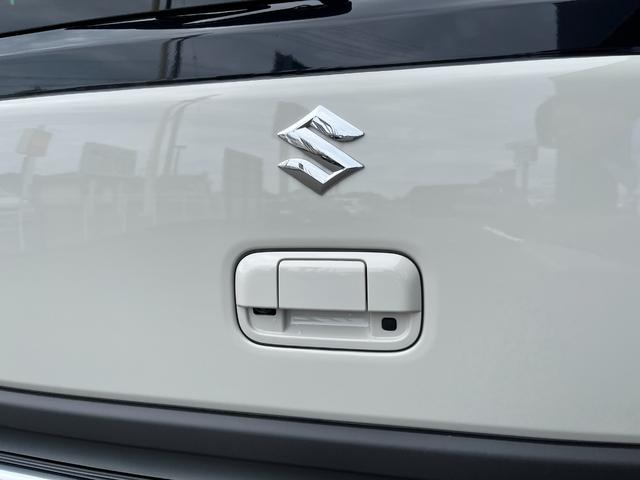 中古車の金利は約７〜１０％、ディーラーで約６％前後が一般的ですが、当社では新車低金利実質年率３．９％・最長１２０回払いまで頭金無しでご利用可能です！購入を前提とした事前審査もお気軽にご相談ください。