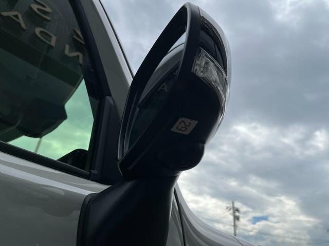 全方位モニター付メモリーナビ　スズキコネクト通信機　スズキセーフティサポート　デュアルカメラブレーキサポート　アダプティブクルーズコントロール　車線逸脱抑制機能　ハイビームアシスト