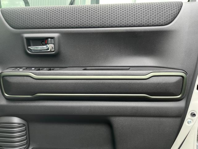 全方位モニター付メモリーナビ　スズキコネクト通信機　スズキセーフティサポート　デュアルカメラブレーキサポート　アダプティブクルーズコントロール　車線逸脱抑制機能　ハイビームアシスト