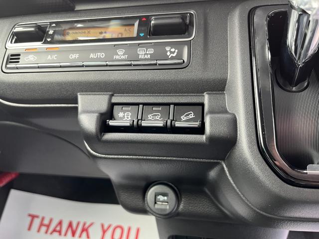 全方位モニター付メモリーナビ　スズキコネクト通信機　スズキセーフティサポート　デュアルカメラブレーキサポート　アダプティブクルーズコントロール　車線逸脱抑制機能　ハイビームアシスト