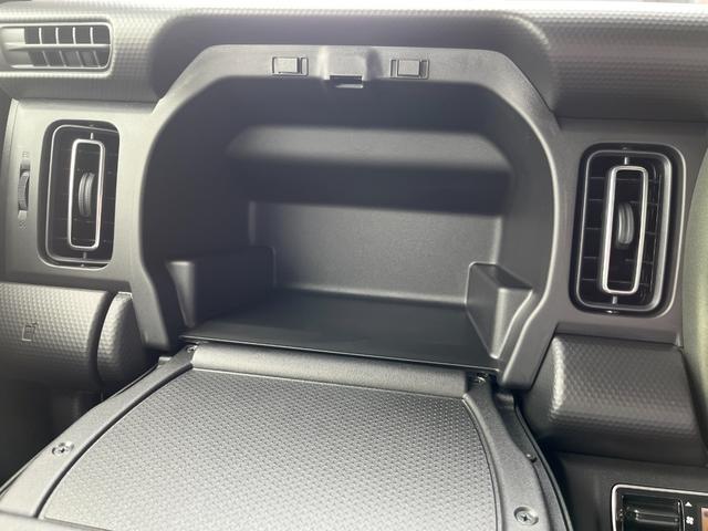 全方位モニター付メモリーナビ　スズキコネクト通信機　スズキセーフティサポート　デュアルカメラブレーキサポート　アダプティブクルーズコントロール　車線逸脱抑制機能　ハイビームアシスト